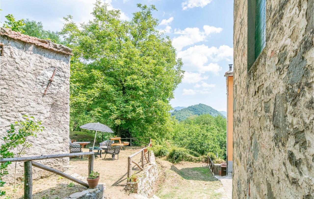 Stunning Home In Longoio With Kitchen Monti di Villa المظهر الخارجي الصورة