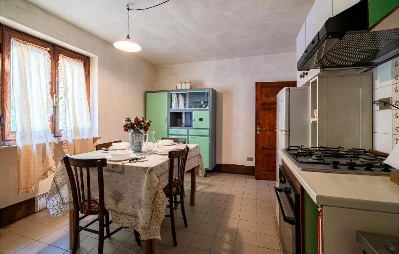 Stunning Home In Longoio With Kitchen Monti di Villa المظهر الخارجي الصورة