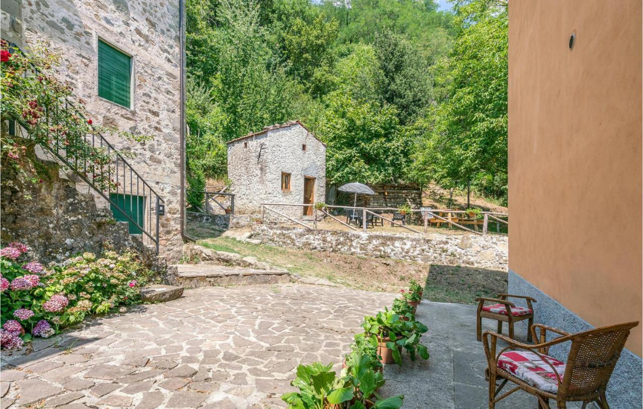 Stunning Home In Longoio With Kitchen Monti di Villa المظهر الخارجي الصورة